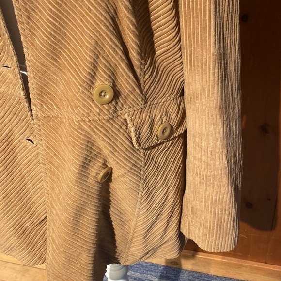 Tan retro corduroy blazer medium in size - Picture 6 of 12